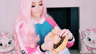 Belle Delphine Plays with her PUSSY