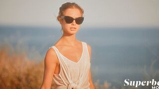 Superbe - Endless Summer With Amelie Lou